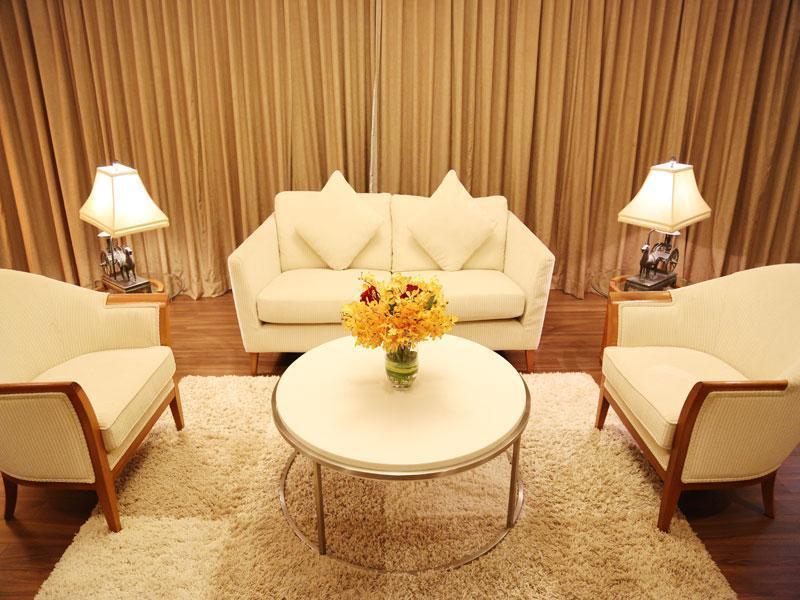 Plaza Sutera Biru Hotel Kuala Belait Екстер'єр фото